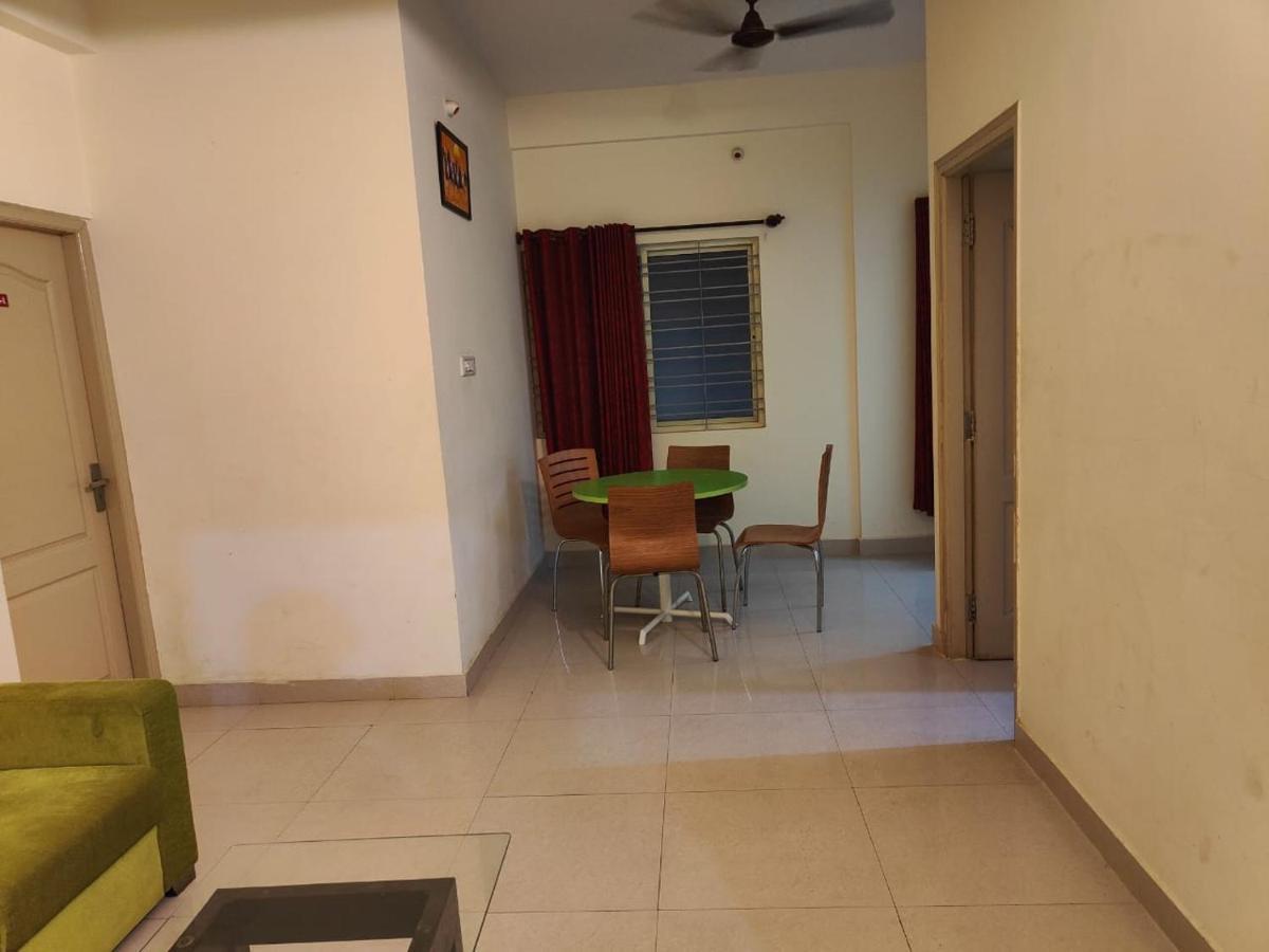 Pristine Inn Manyata Bangalore Extérieur photo